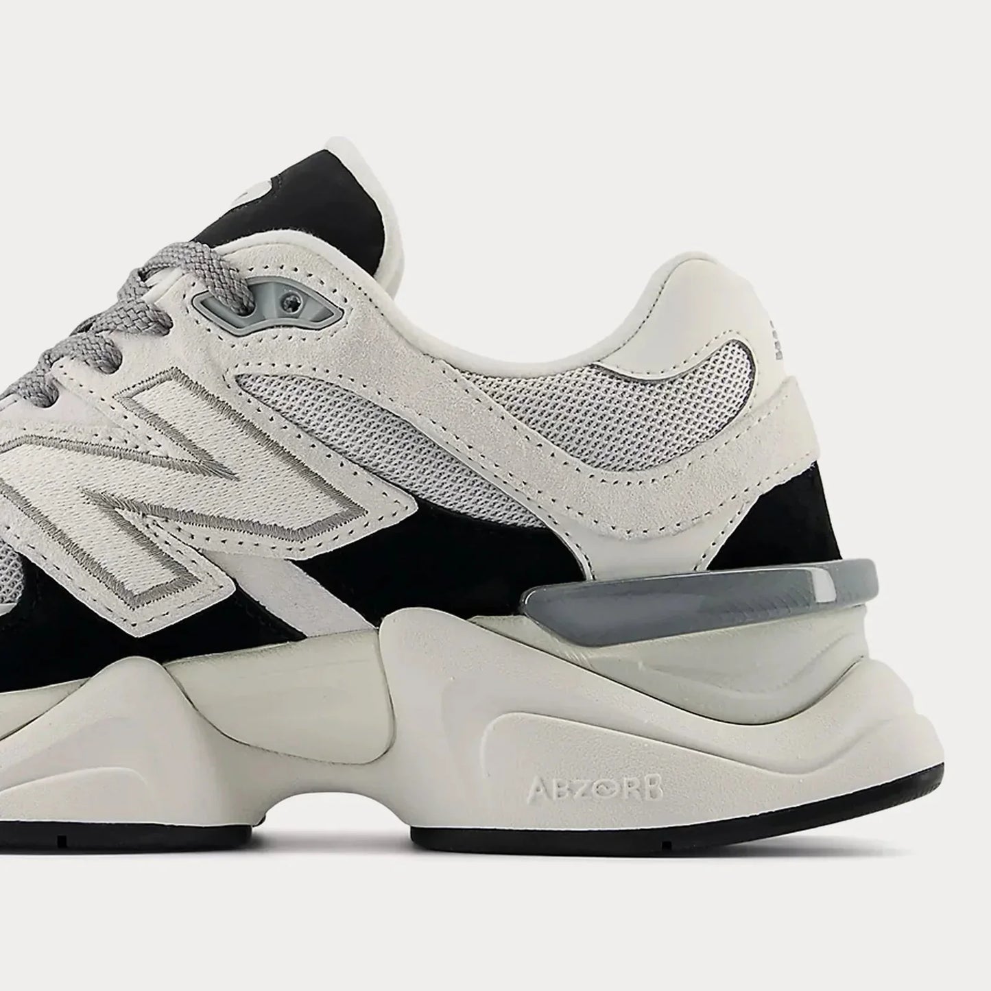 NB 9060 Black / Reflection Low Top Sneakers